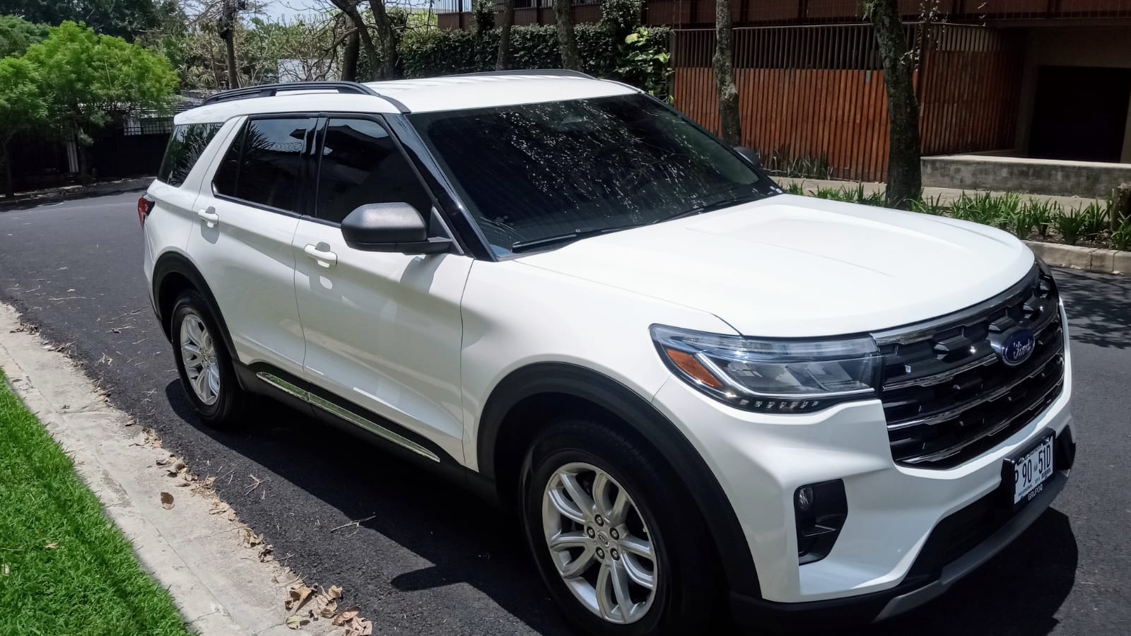 Ford Explorer 2025