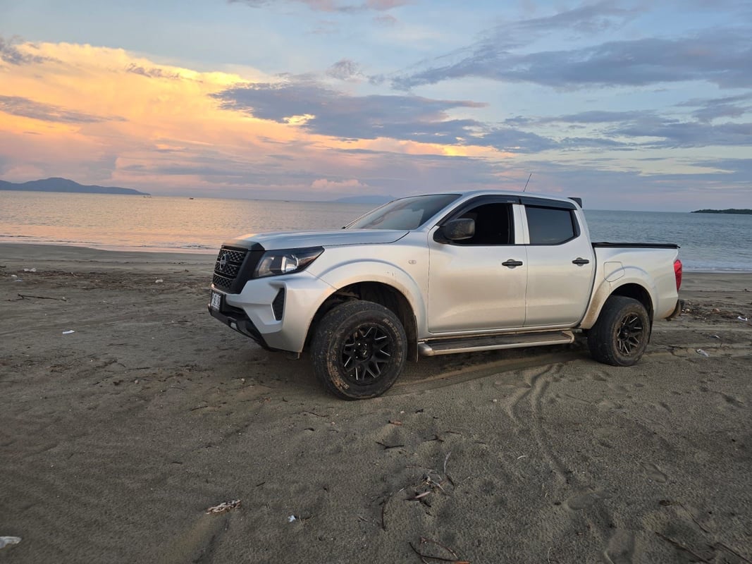 Nissan Frontier Np300