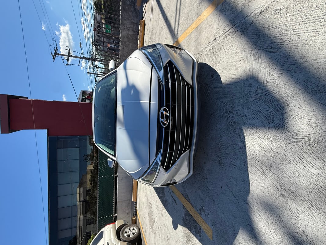 Hyundai Elantra 2019