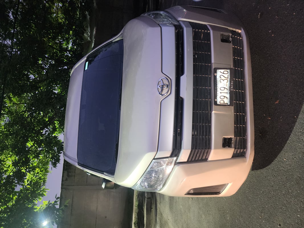 Toyota Hiace 2020