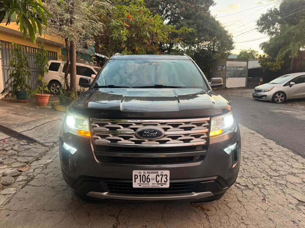 Ford Explorer 2019 4x2