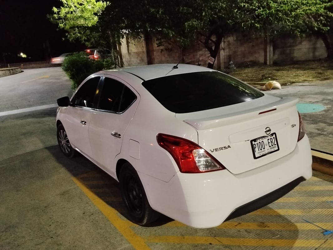 Nissan Versa