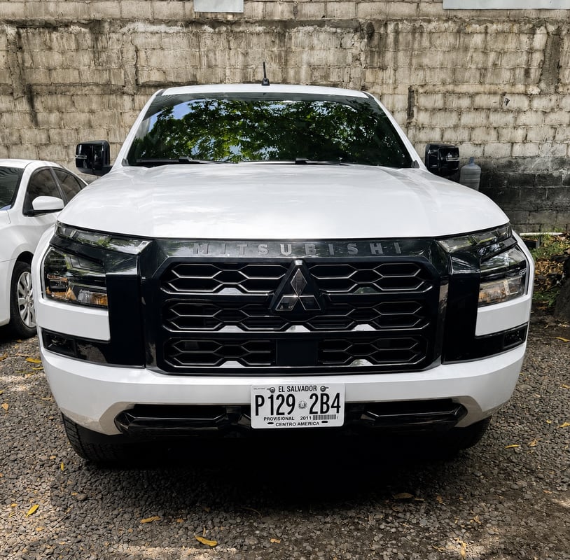 Mitsubishi L200 Sportero Automático 4x4 Doble Cabina Diesel
